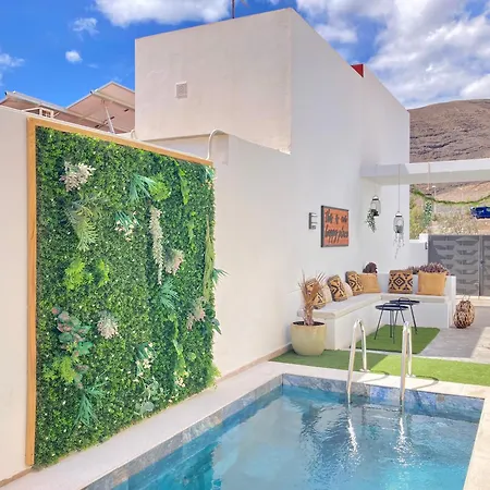 Zephyr Con Piscina Privada. Gran Tarajal